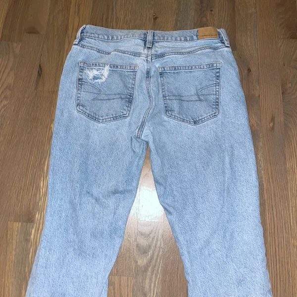 American Eagle Outfitters Light Blue Distressed Boyfriend Jeans - Image 8