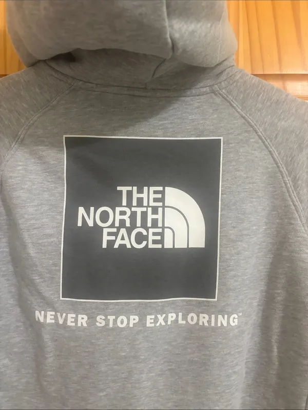 The North Face Grey Size Small Hooded Logo Sweatshirt - Image 6