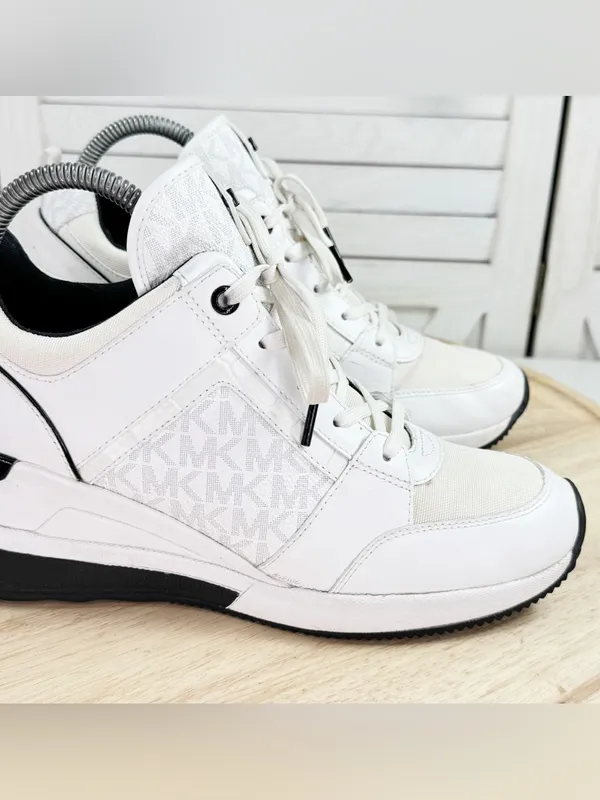 Michael Kors Georgie Logo Wedge Heel Leather Mid Top Sneakers White Black 8.5 - Image 7