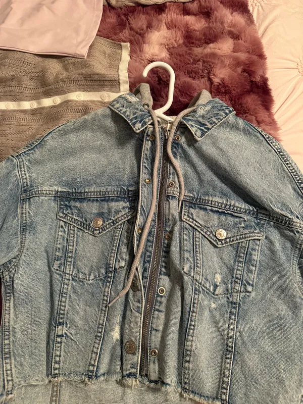 American eagle Jean jacket  - Image 2