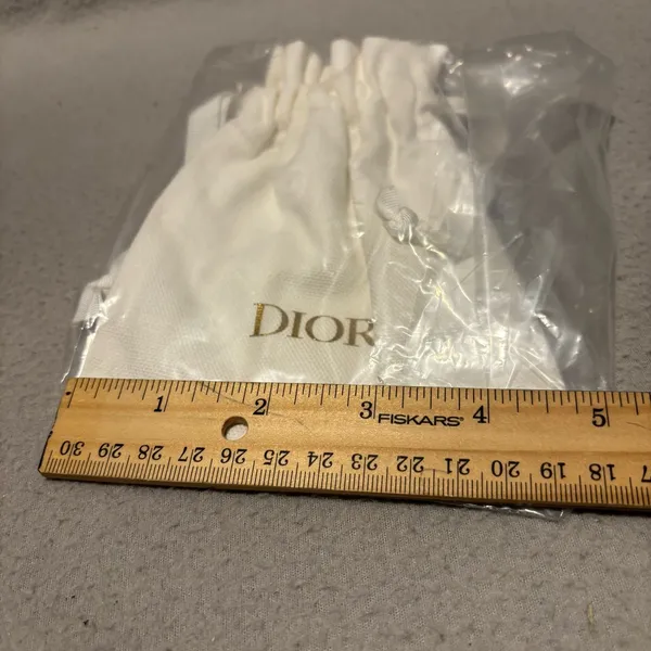 Christian Dior White Drawstring Pouch - Image 4