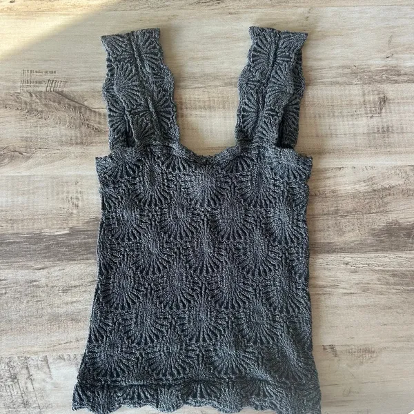 Intimately Free People Charcoal Gray Fitted Floral Tank Size XS/S - Image 4