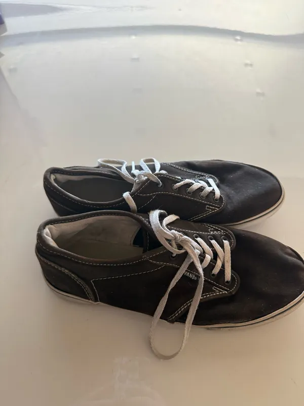 VANS Women's Sneakers Black/White Size 7.5 - Image 4