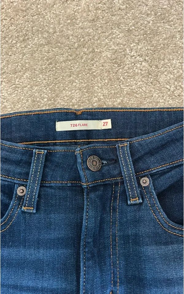 Levi’s 726 Flare Jeans - Image 2