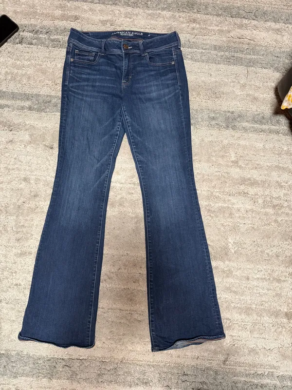 American Eagle Jeans - Image 2