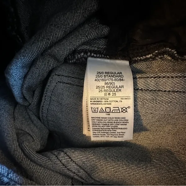 GAP Cheeky Straight High Rise Jeans‎ - Image 6