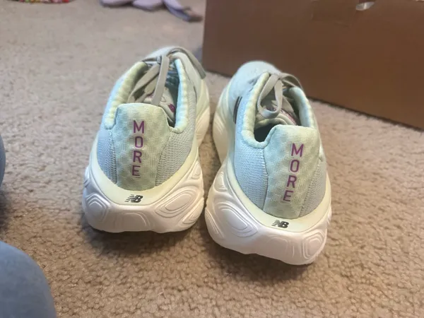 New Balance Sneakers Women’s - Image 6