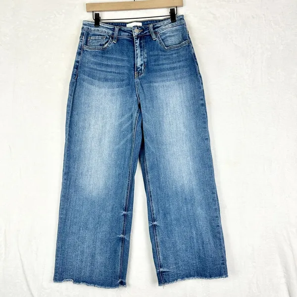 Vervet Super High Rise Raw Hem Wide Leg Crop Jeans Size 29 Stretch - Image 3