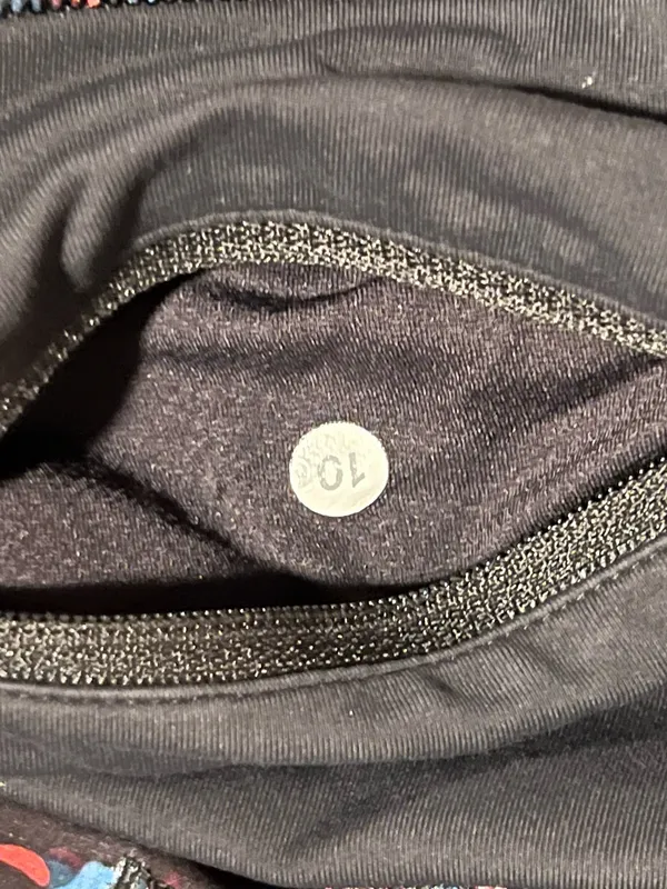 Womens sz10 Lululemon Run Times Shorts-Dandy Digie Multi/Black - Image 7