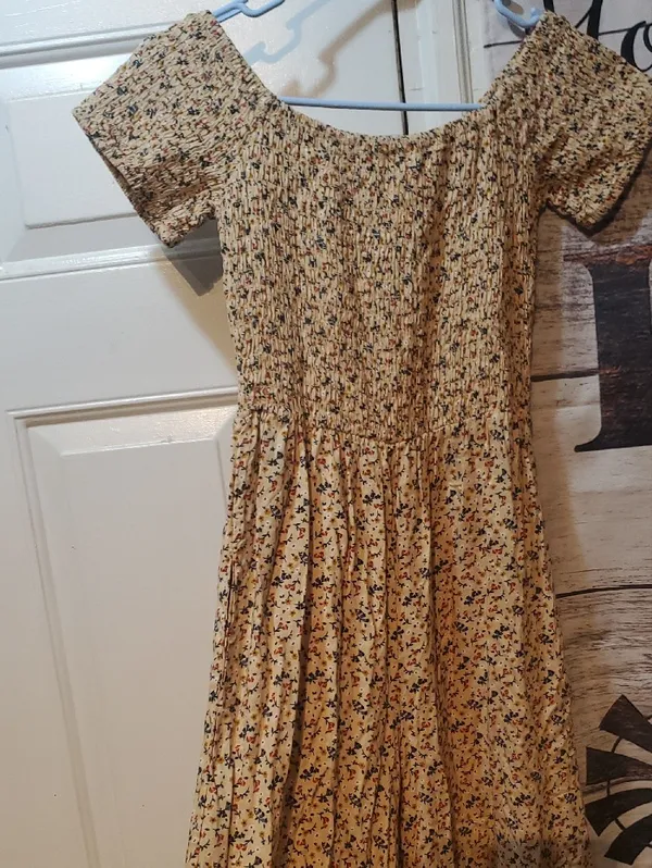 Mimi Chica Cream Floral Off-Shoulder Smocked Jumpsuit - Image 4