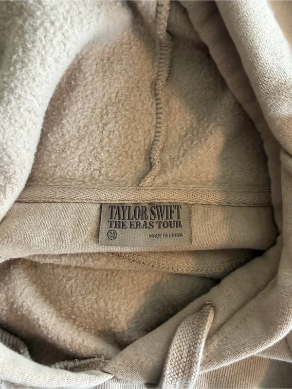 Taylor Swift The Eras Tour Hoodie Size Medium Oversized Fit Concert Merch - Image 3