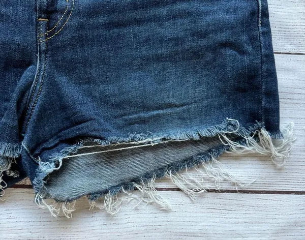 Levi Ultra High Rise Shorts Sz 29 - Image 2