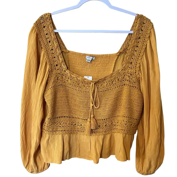 American Eagle NWT Blouse Top Crochet Gauze SZ LG Long Sleeves Mustard Smocking - Image 2