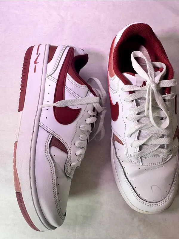 Nike Women’s White & Burgundy Low-Top Sneakers - Image 5