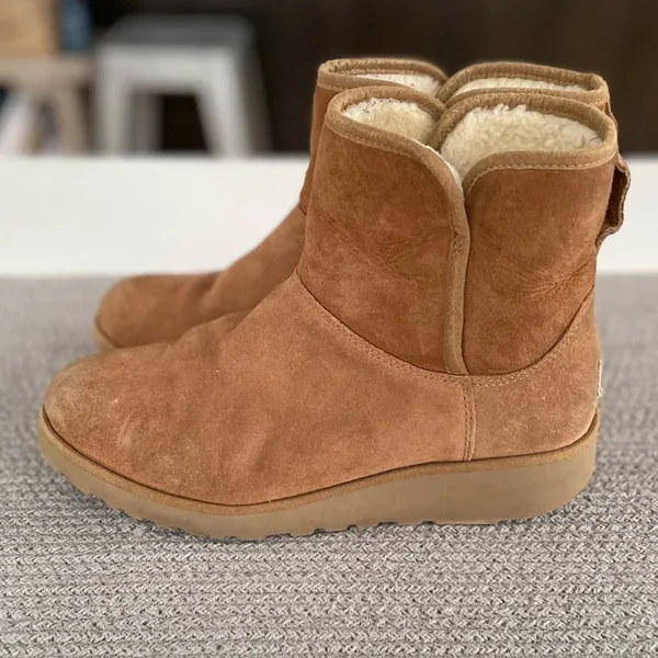UGG Kristin Wedge Boot Bootie in Chesnut Tan Brown Size 8.5 - Image 2