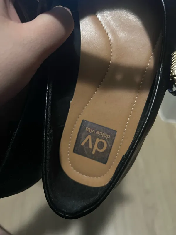 DV by Dolce Vita Flats Black - Image 5