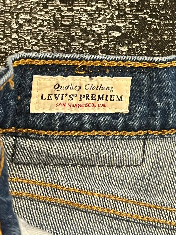 Womens 29"x25" Levi Strauss Big "E" Wedgie Straight Button Up Jeans - Image 14
