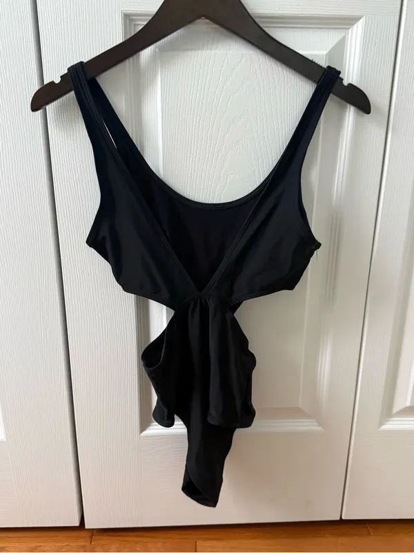 Aerie Cut Out Side One Piece Swimsuit in Black - Image 3