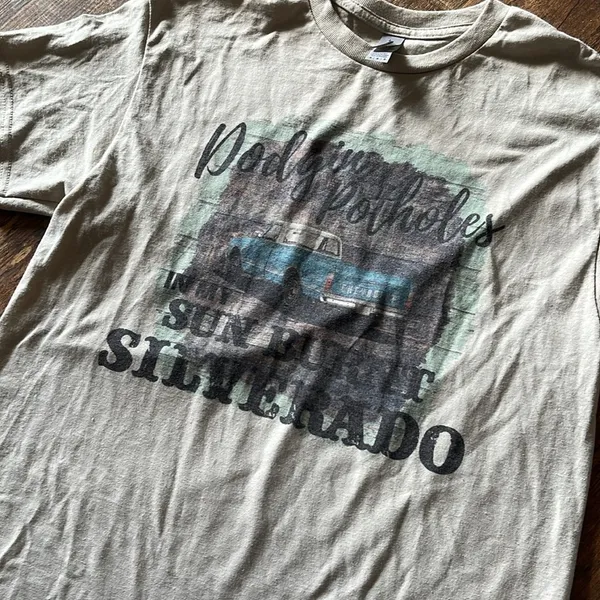Gildan screen print “dodgin potholes in my sun burned silverado” medium - Image 2