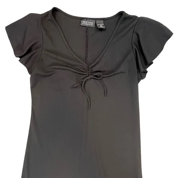 New York & Company Women Shift Dress Y2K Black Ruched V-Neck Flutter Sleeve M‎ - Image 3