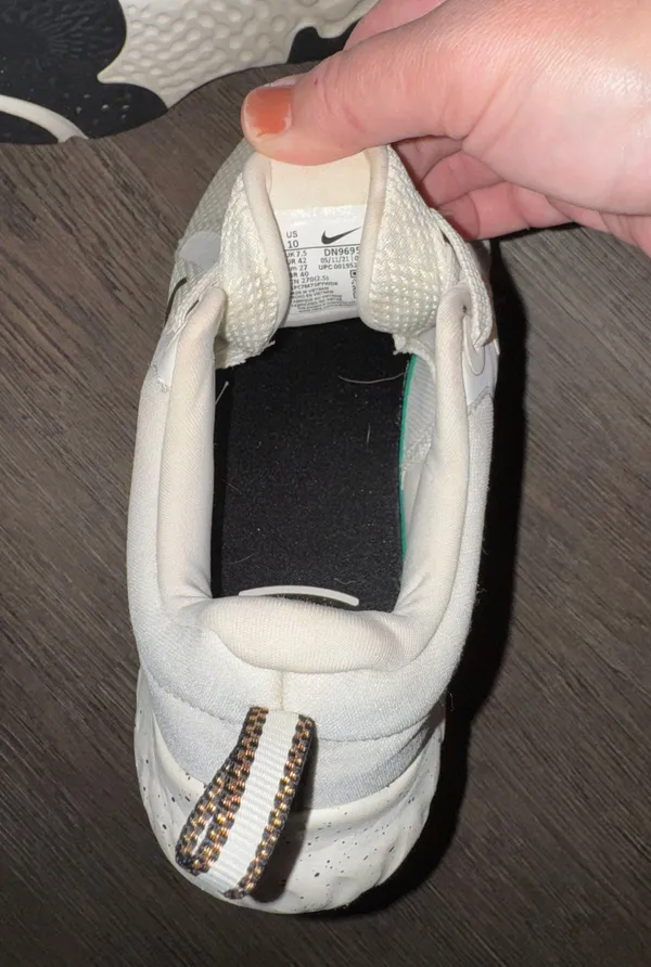 Nike Renew Size 10 - Image 4