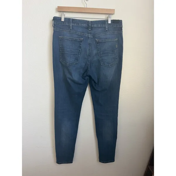 Ariat Jeans Womens 32 Blue High Rise Skinny Premium Italian Denim - Image 3
