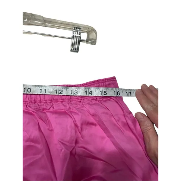 Pink Victoria’s Secret Silky Satin Boxer Pajama Shorts Sz L Pink NWT - Image 6