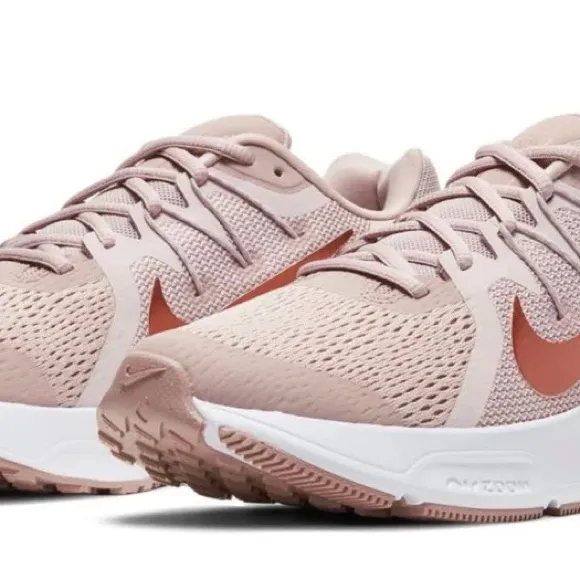 Nike Women's Zoom Span 3 Sneakers in Stone Mauve - Image 3