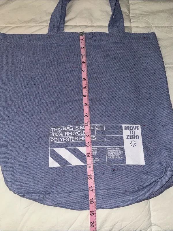 Nike Blue Canvas Messenger Tote with White Swoosh - Image 4