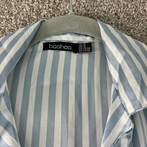 Boohoo Womens Pajama Set Size 2 Blue White Striped Shirt Shorts Sleepwear Lounge - Image 6