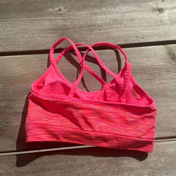 Reebok Womens Sports Bra Size XS Space Dye‎ Neon Pink Crop Top Strappy Pads - Image 3