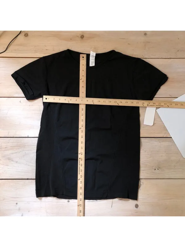 Fabletics NWT Women's Black Mesh Athletic Shirt Size L - Image 5