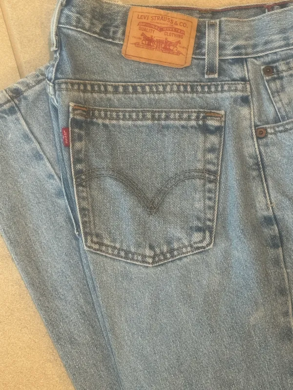 Levi's Light Blue 550 Jeans - Image 3
