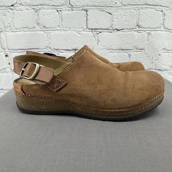 Dansko Merrin Clogs Size 39 US 8.5 Tan Suede Heel Strap Cork Midsole - Image 8