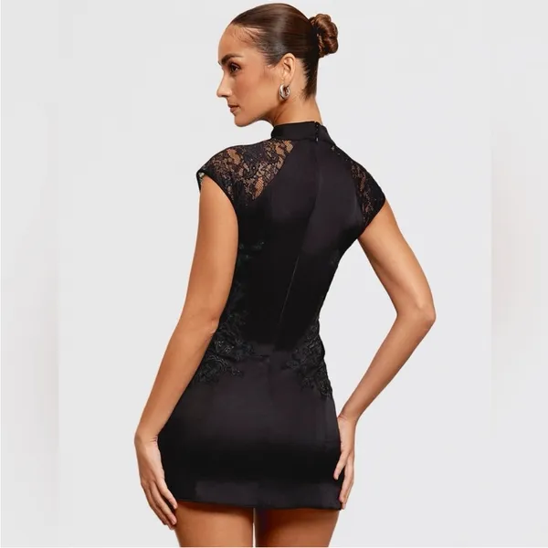 HOUSE OF CB 'Thea' Black Embroidered Mini Dress NWOT‎ XL - Image 9