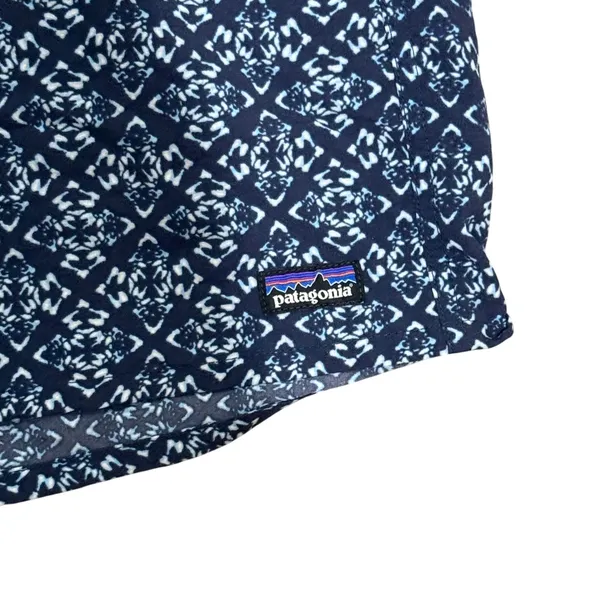 Patagonia Women's Medium Shorts Activewear‎ Athletic Blue Patterned - Image 3