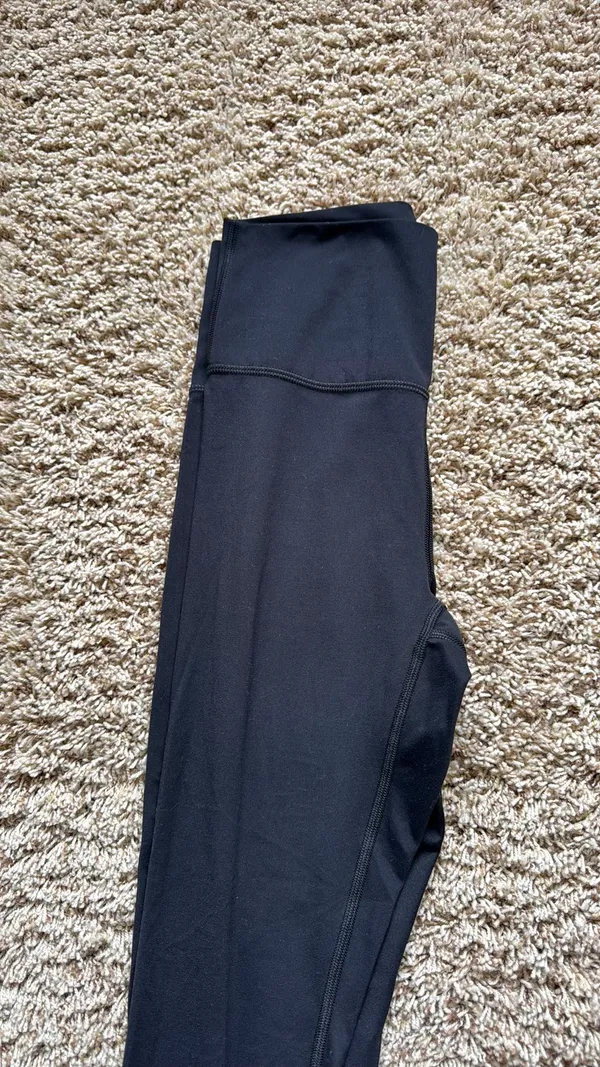All in Motion Leggings High-Rise - Image 7