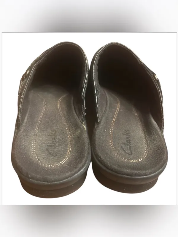 Clark’s black leather slip-on mule clogs crisscross strap women’s  Size 8 - Image 5