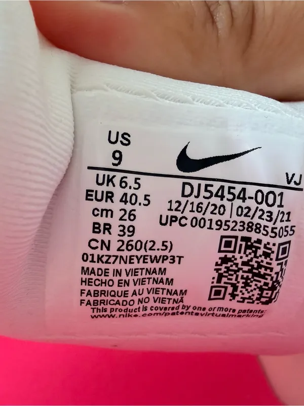 Women Nike ZoomX Invincible Run Flyknit White and Pink - Image 12