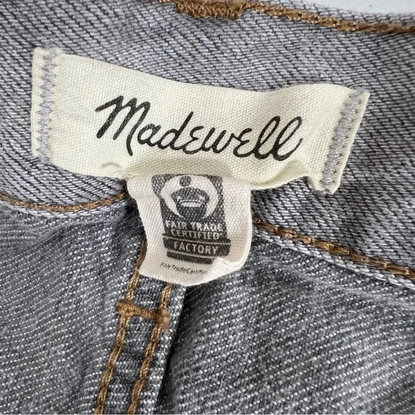 Madewell LOW-RISE SUPERWIDE-LEG Frayed Crop Jeans - Image 4