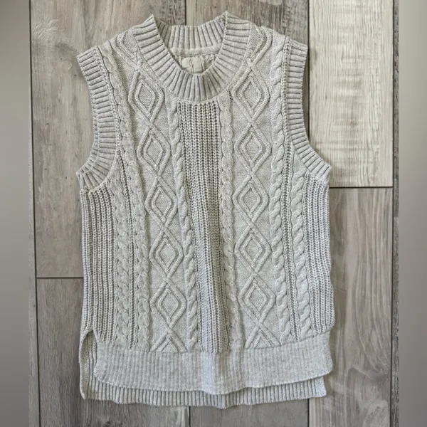 Anthropologie Joie Gray Knit Sweater Vest High Low Tank Top Women’s size small - Image 3