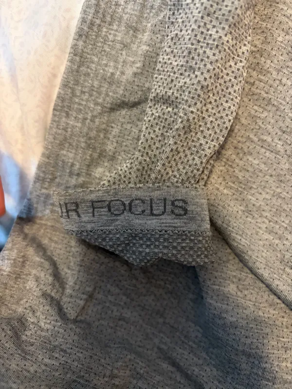 Lululemon gray workout long sleeve shirt - Image 8