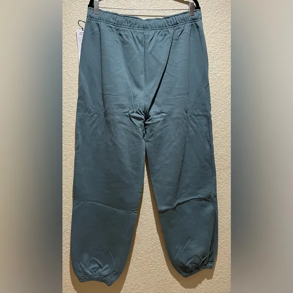 NWT Alo Accolade Sweatpants Joggers Size XL Limited Edition Color Teal Agate - Image 4