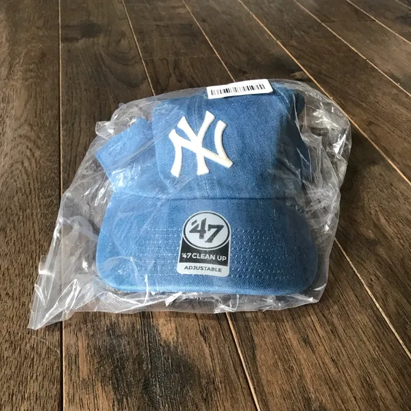 '47 Brand New York Yankees Denim Baseball Hat, American Eagle Exclusive, NWT - Image 3