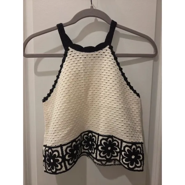 Zara Cute Crochet Halter Top with Floral Daisy Border. Size 13-14 years - Image 2