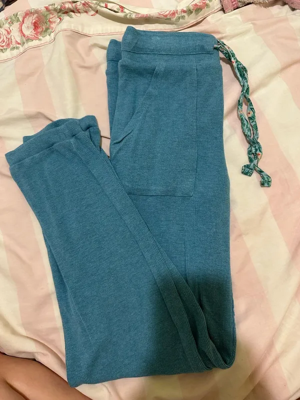 Roller Rabbit Lena Hoodie Lounge Set Washed Blue - Image 2