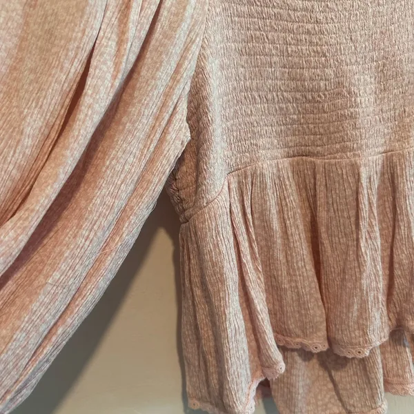 Free People Britney‎ Smocked Floral Cropped Top in Pink Sz S - Image 7
