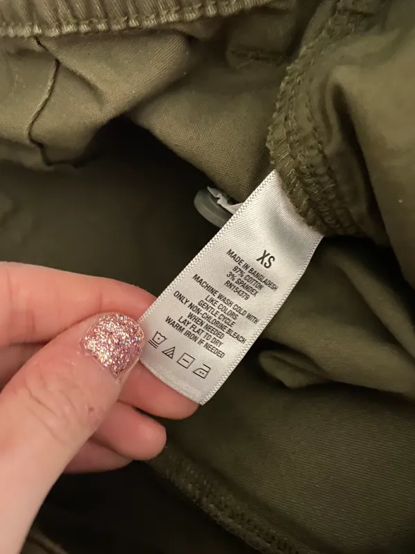 Aeropostale Cargo Pants - Image 5