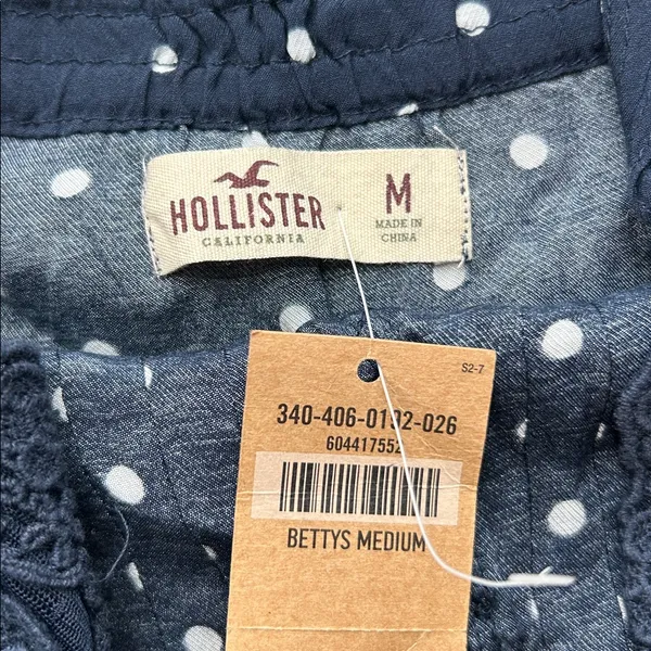 New Hollister Polka Dot Lace Cami Top Navy Blue Button Front Size Medium - Image 2