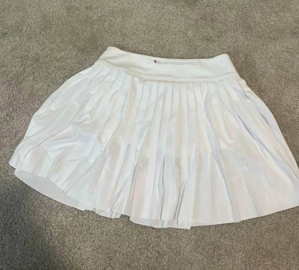 Tommy Bahama skort - Image 2